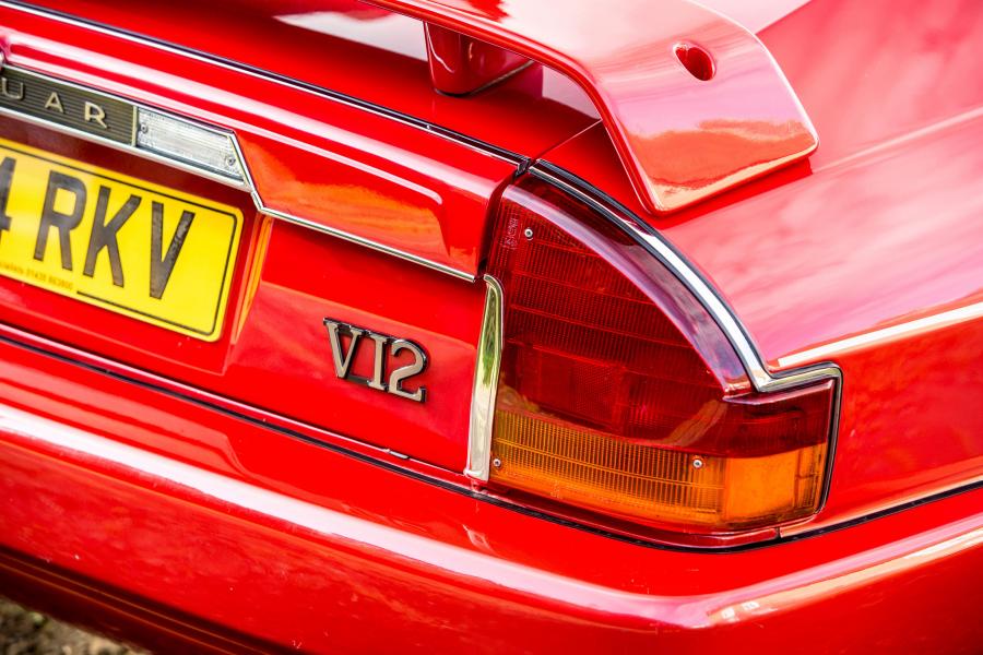 Детали экстерьера Jaguar XJR-S 5.3 by JaguarSport 1988 года  (UK) (фото 7 из 14)
